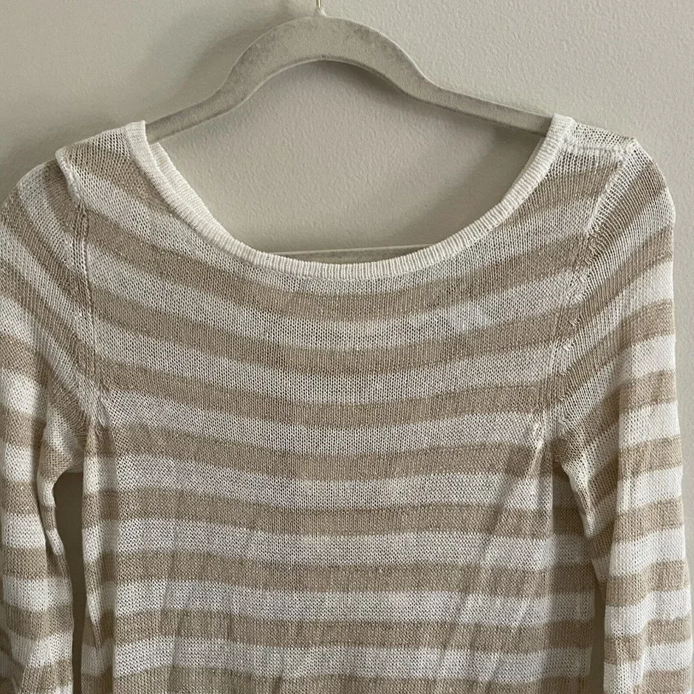 White House Black Market Women XXS Tan/White/Gold Metallic Striped Light Sweater